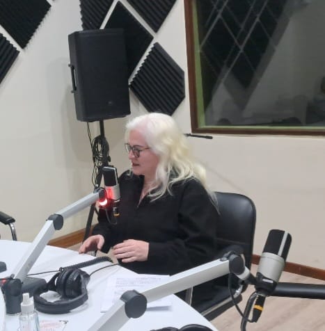 Entrevista con Rhyna Rivera Sánchez – Día Internacional de Sensibilización sobre el Albinismo